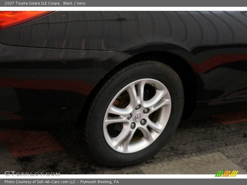 Black / Ivory 2007 Toyota Solara SLE Coupe