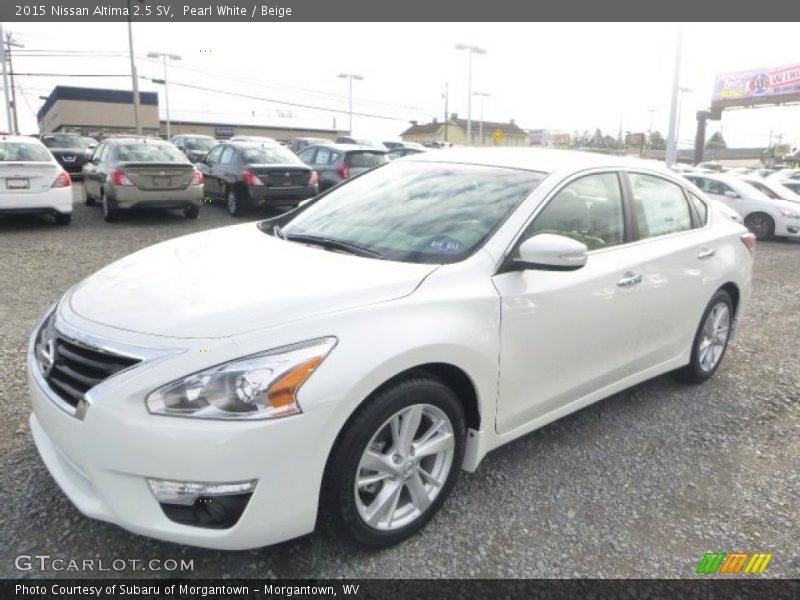 Pearl White / Beige 2015 Nissan Altima 2.5 SV