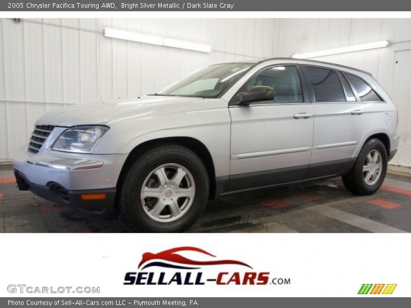 Bright Silver Metallic / Dark Slate Gray 2005 Chrysler Pacifica Touring AWD