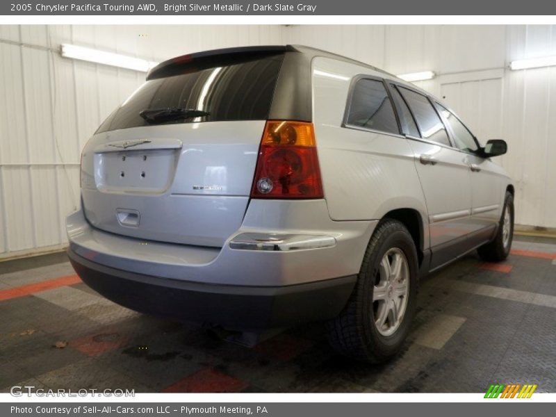 Bright Silver Metallic / Dark Slate Gray 2005 Chrysler Pacifica Touring AWD