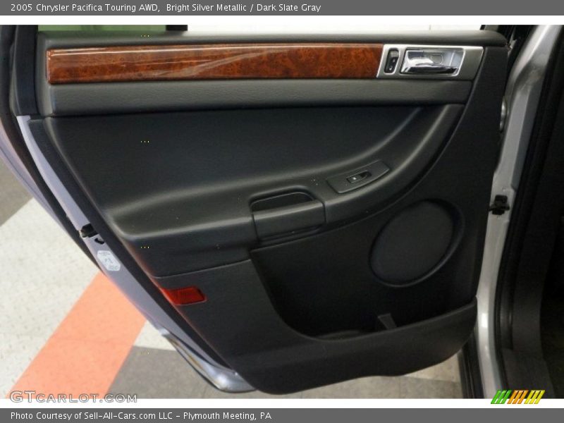 Bright Silver Metallic / Dark Slate Gray 2005 Chrysler Pacifica Touring AWD