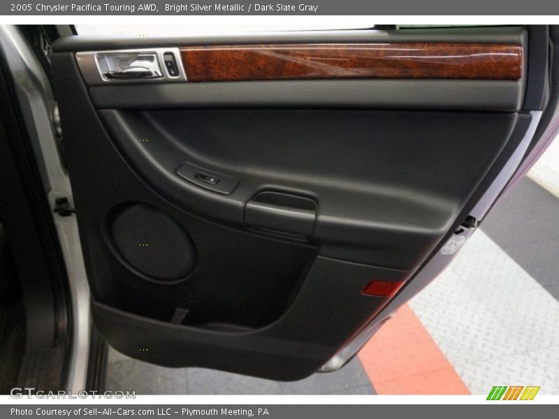 Bright Silver Metallic / Dark Slate Gray 2005 Chrysler Pacifica Touring AWD