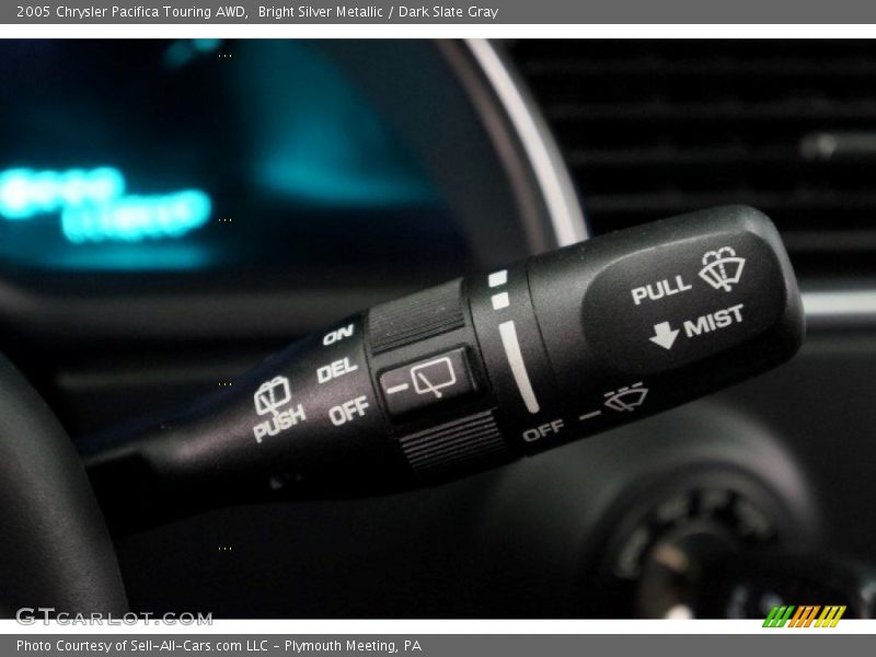 Bright Silver Metallic / Dark Slate Gray 2005 Chrysler Pacifica Touring AWD