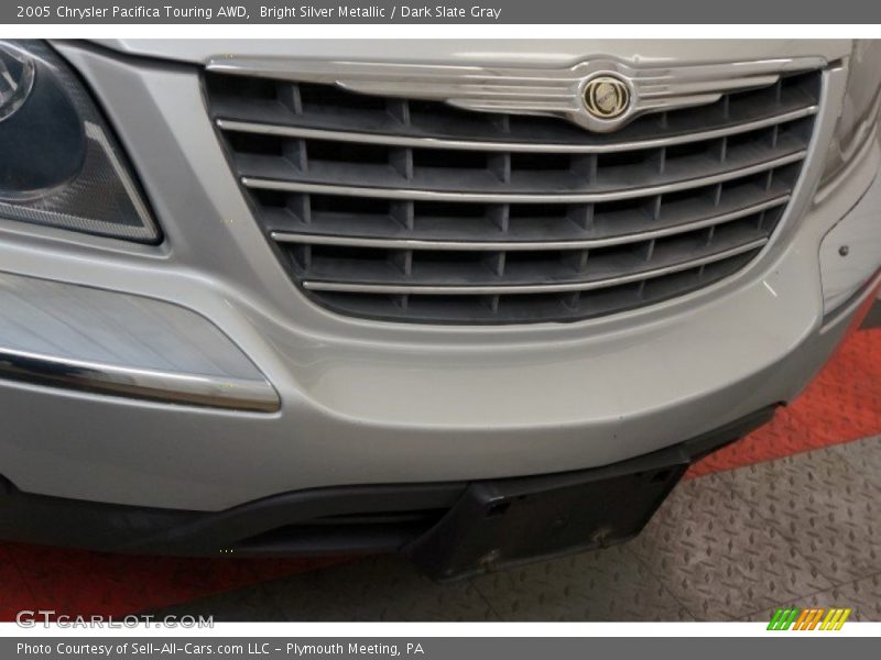 Bright Silver Metallic / Dark Slate Gray 2005 Chrysler Pacifica Touring AWD