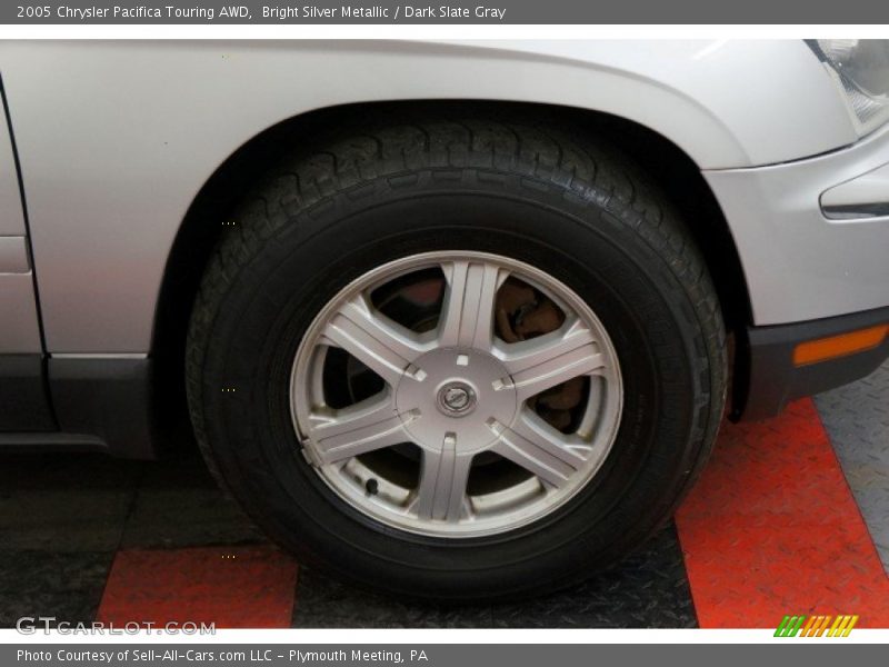 Bright Silver Metallic / Dark Slate Gray 2005 Chrysler Pacifica Touring AWD