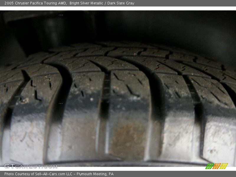 Bright Silver Metallic / Dark Slate Gray 2005 Chrysler Pacifica Touring AWD