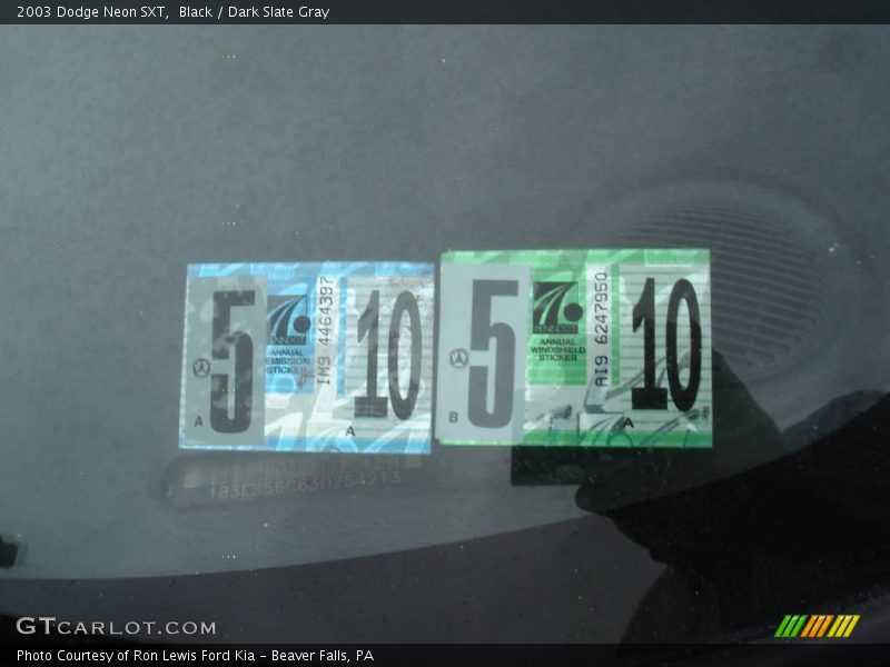 Black / Dark Slate Gray 2003 Dodge Neon SXT