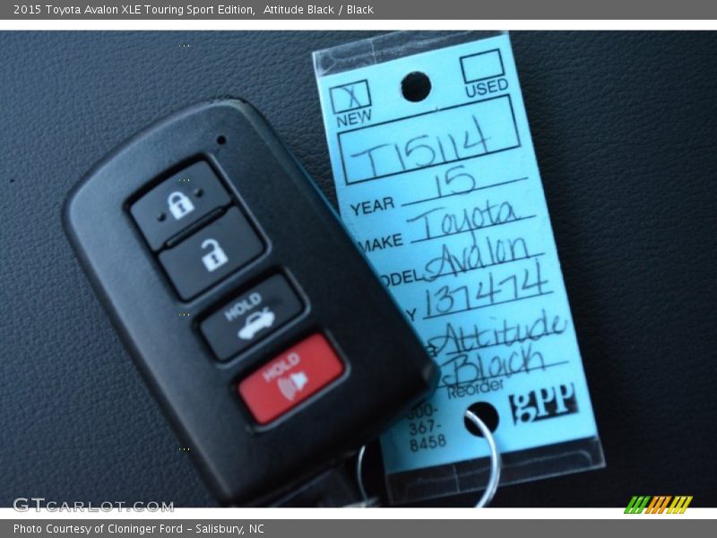 Attitude Black / Black 2015 Toyota Avalon XLE Touring Sport Edition