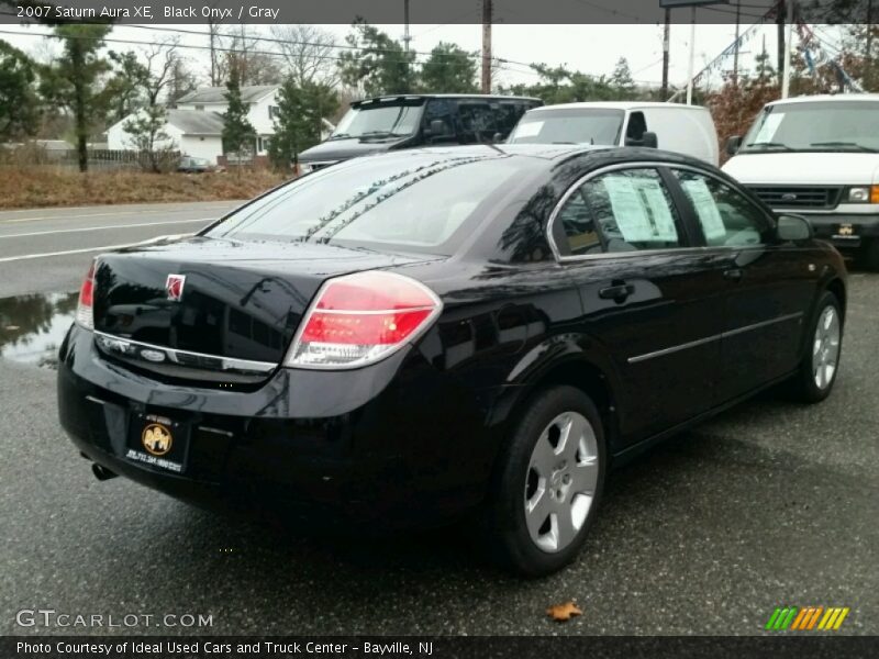 Black Onyx / Gray 2007 Saturn Aura XE