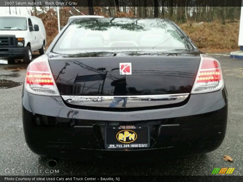 Black Onyx / Gray 2007 Saturn Aura XE