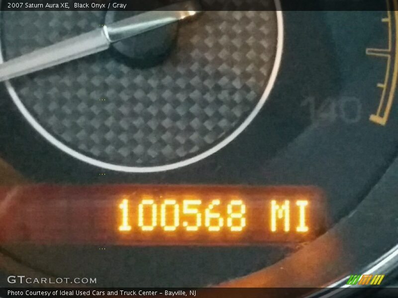 Black Onyx / Gray 2007 Saturn Aura XE