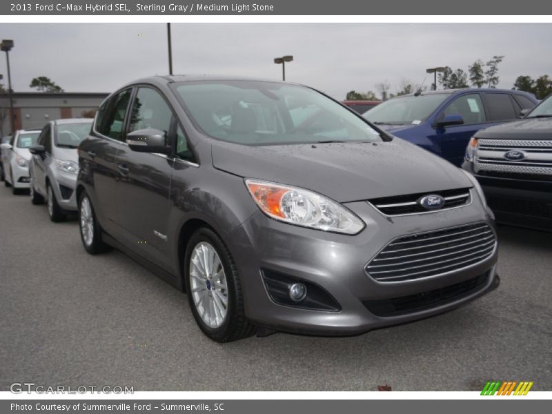 Front 3/4 View of 2013 C-Max Hybrid SEL