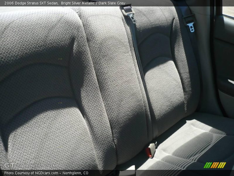 Bright Silver Metallic / Dark Slate Grey 2006 Dodge Stratus SXT Sedan