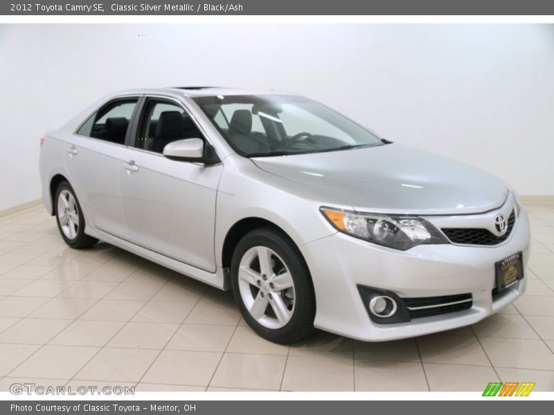 Classic Silver Metallic / Black/Ash 2012 Toyota Camry SE