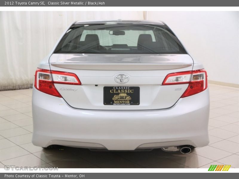 Classic Silver Metallic / Black/Ash 2012 Toyota Camry SE
