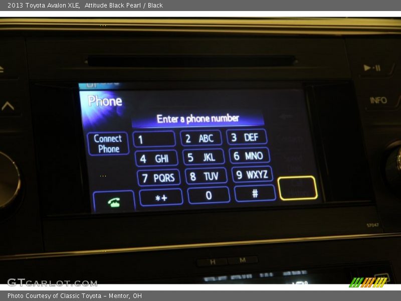 Attitude Black Pearl / Black 2013 Toyota Avalon XLE