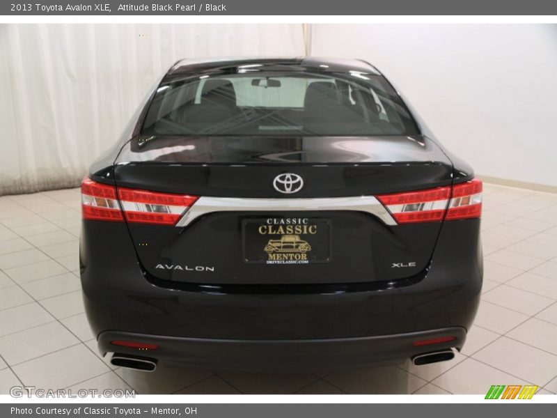 Attitude Black Pearl / Black 2013 Toyota Avalon XLE