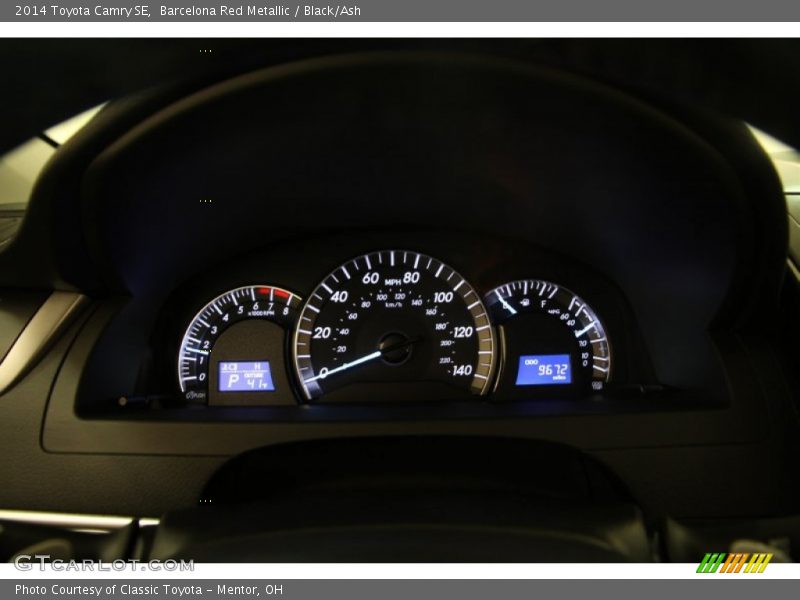 Barcelona Red Metallic / Black/Ash 2014 Toyota Camry SE