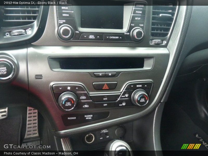 Ebony Black / Black 2012 Kia Optima SX