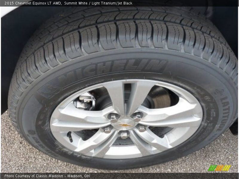 Summit White / Light Titanium/Jet Black 2015 Chevrolet Equinox LT AWD
