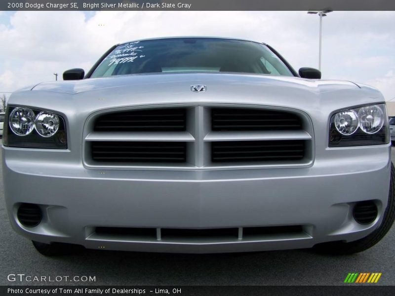 Bright Silver Metallic / Dark Slate Gray 2008 Dodge Charger SE