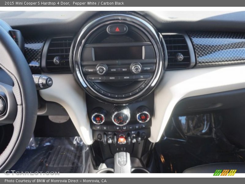 Pepper White / Carbon Black 2015 Mini Cooper S Hardtop 4 Door