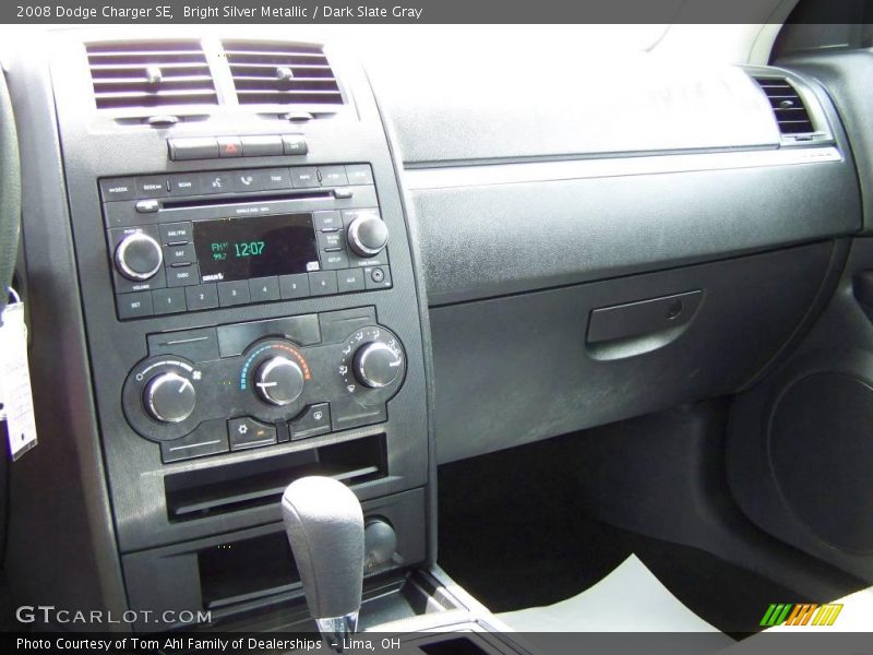 Bright Silver Metallic / Dark Slate Gray 2008 Dodge Charger SE