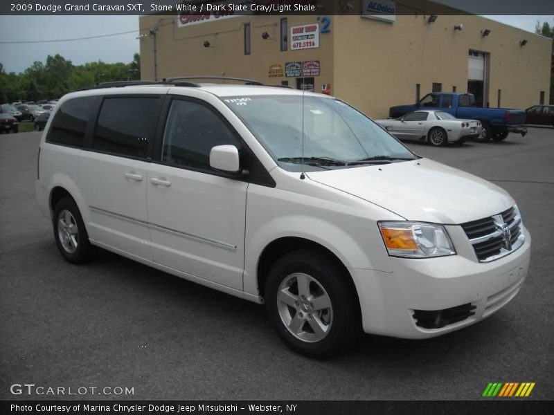 Stone White / Dark Slate Gray/Light Shale 2009 Dodge Grand Caravan SXT