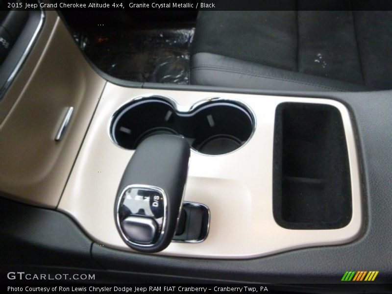 Granite Crystal Metallic / Black 2015 Jeep Grand Cherokee Altitude 4x4
