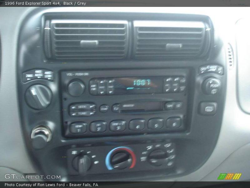 Black / Grey 1996 Ford Explorer Sport 4x4