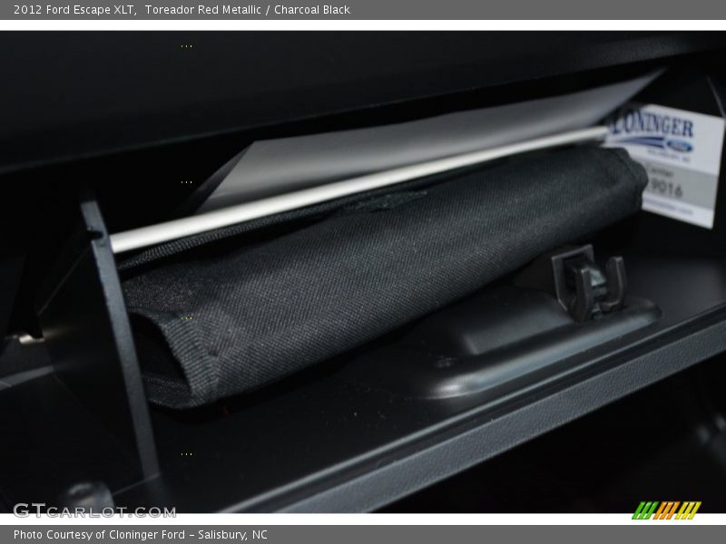 Toreador Red Metallic / Charcoal Black 2012 Ford Escape XLT