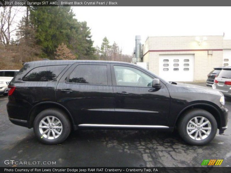 Brilliant Black Crystal Pearl / Black 2015 Dodge Durango SXT AWD
