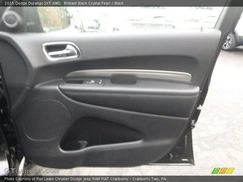 Brilliant Black Crystal Pearl / Black 2015 Dodge Durango SXT AWD