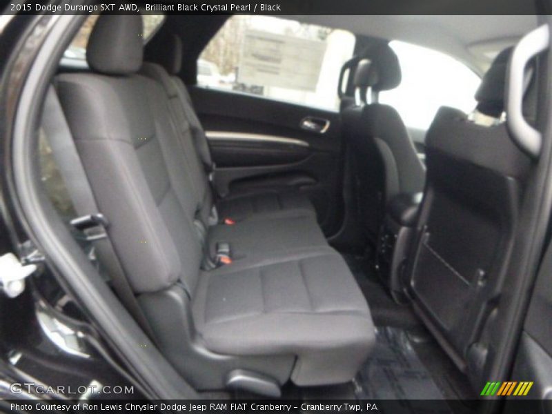 Brilliant Black Crystal Pearl / Black 2015 Dodge Durango SXT AWD