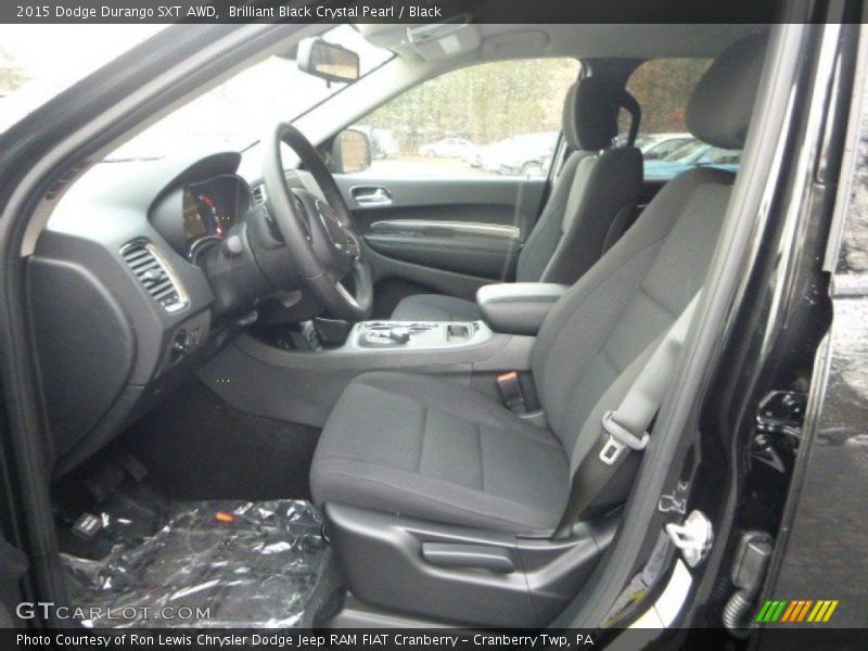 Brilliant Black Crystal Pearl / Black 2015 Dodge Durango SXT AWD