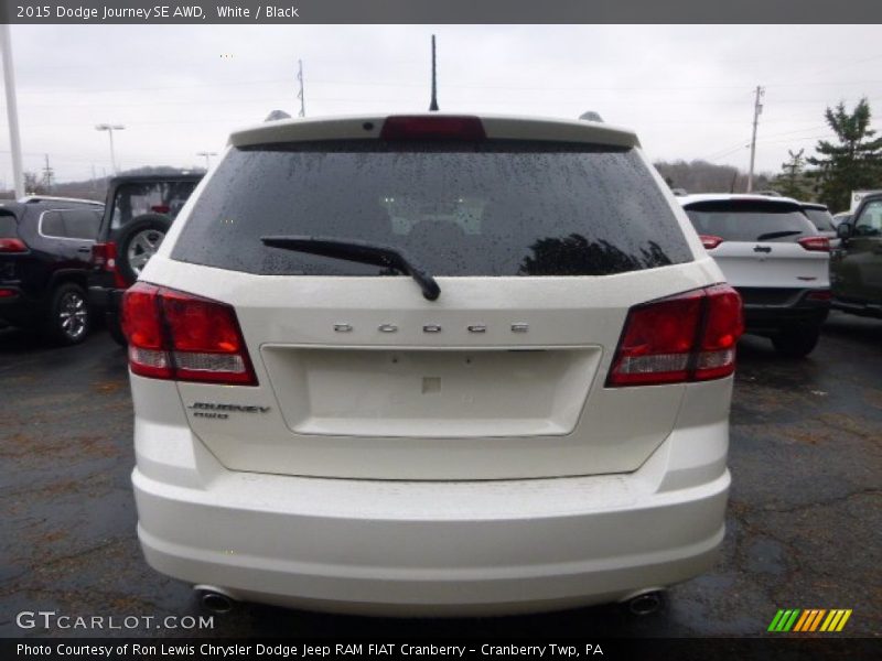 White / Black 2015 Dodge Journey SE AWD