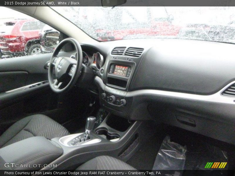 White / Black 2015 Dodge Journey SE AWD