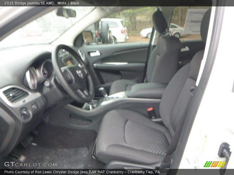 White / Black 2015 Dodge Journey SE AWD
