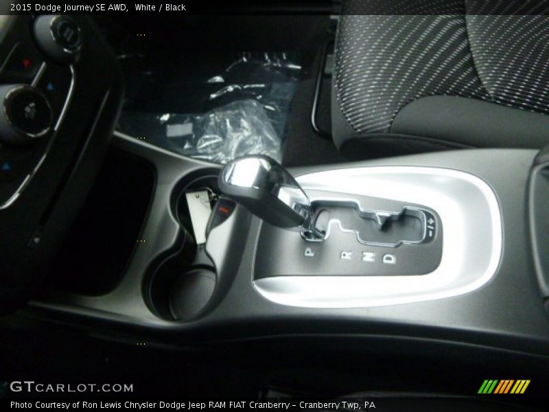 White / Black 2015 Dodge Journey SE AWD
