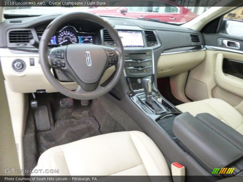 Crystal Champagne / Light Dune 2013 Lincoln MKS AWD