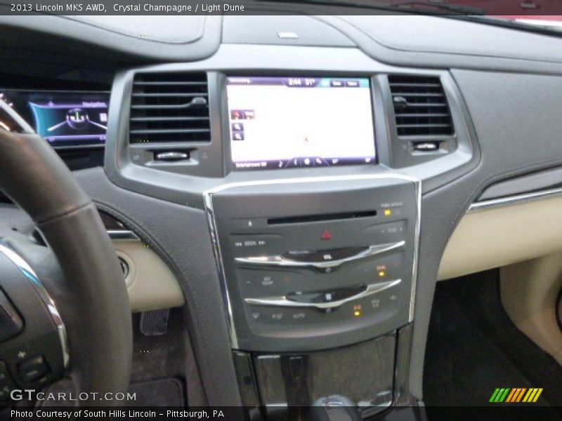 Crystal Champagne / Light Dune 2013 Lincoln MKS AWD