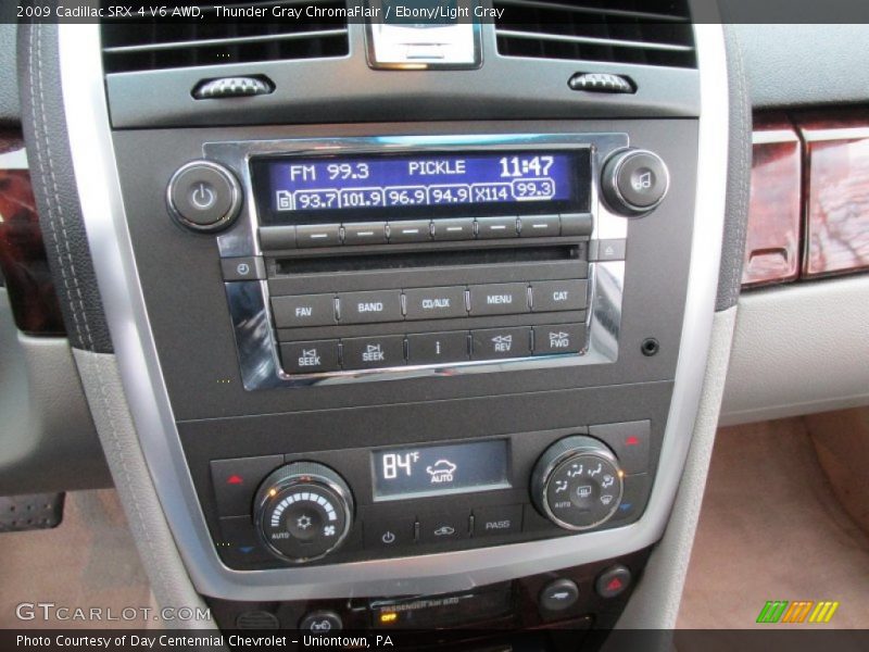 Thunder Gray ChromaFlair / Ebony/Light Gray 2009 Cadillac SRX 4 V6 AWD