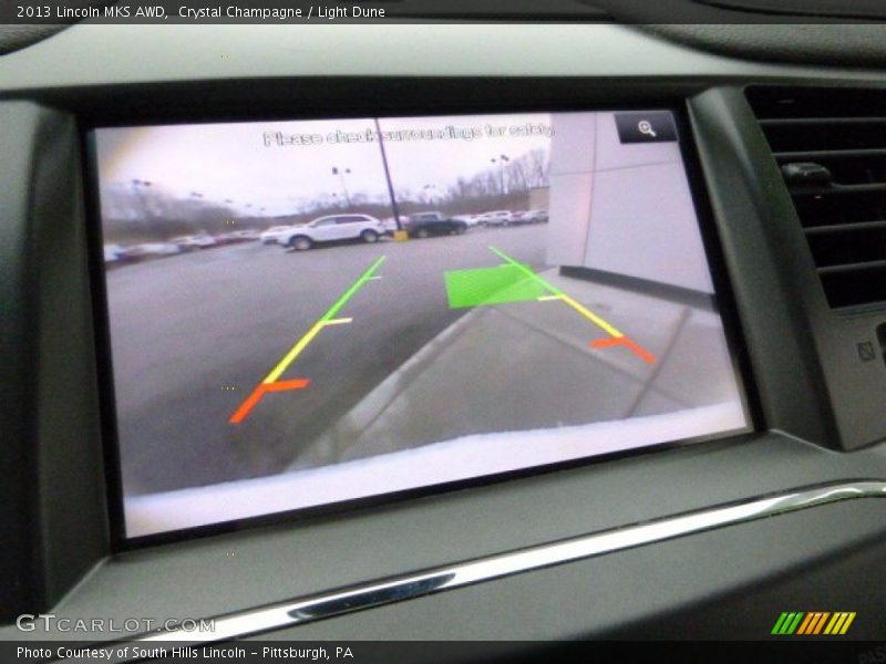 Crystal Champagne / Light Dune 2013 Lincoln MKS AWD