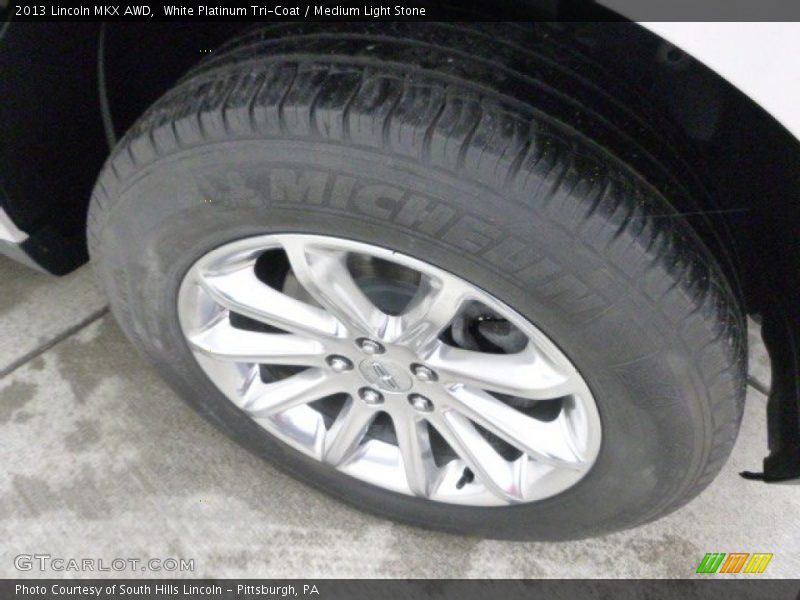 White Platinum Tri-Coat / Medium Light Stone 2013 Lincoln MKX AWD