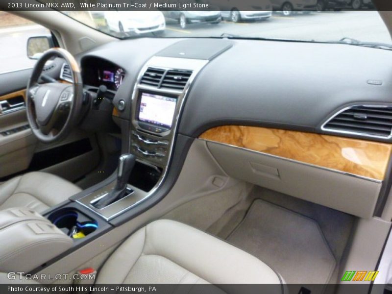 White Platinum Tri-Coat / Medium Light Stone 2013 Lincoln MKX AWD