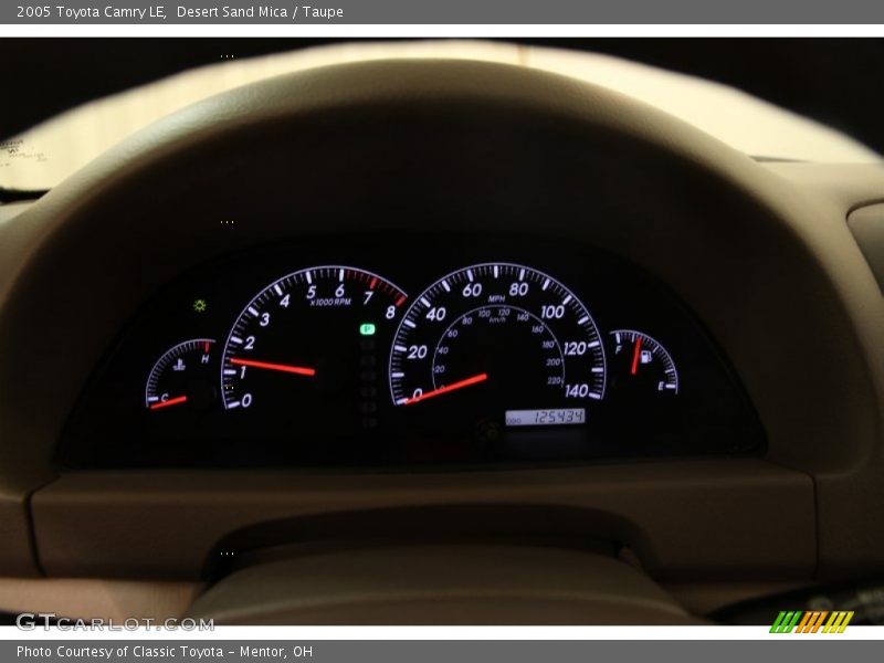 Desert Sand Mica / Taupe 2005 Toyota Camry LE