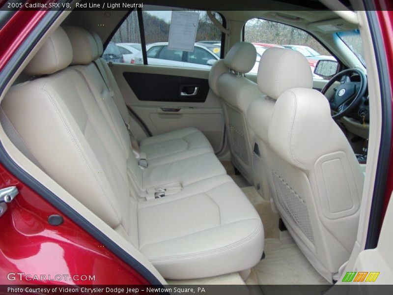 Red Line / Light Neutral 2005 Cadillac SRX V8