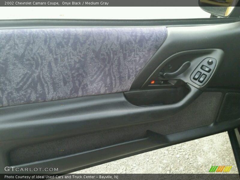 Onyx Black / Medium Gray 2002 Chevrolet Camaro Coupe