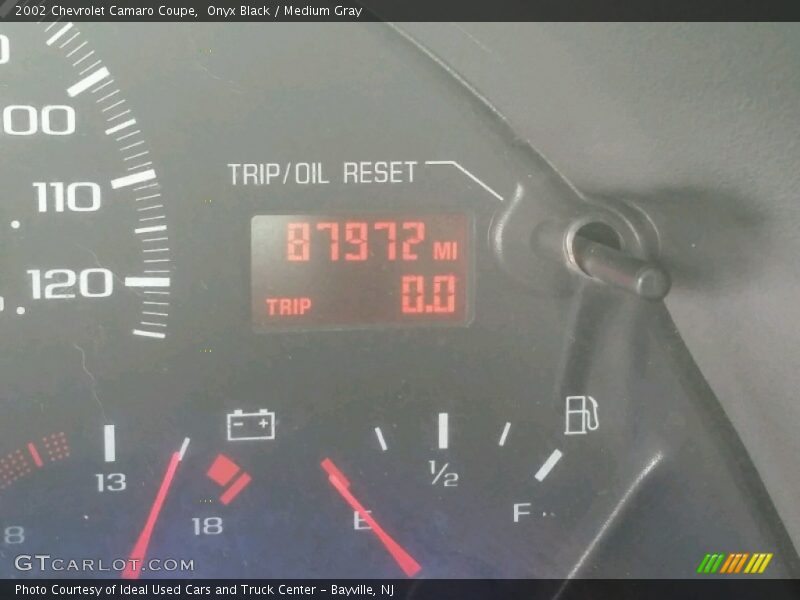 Onyx Black / Medium Gray 2002 Chevrolet Camaro Coupe