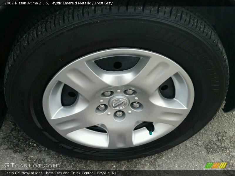  2002 Altima 2.5 S Wheel